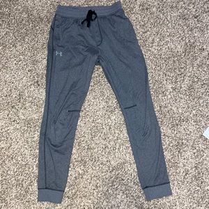 Grey Under Armour joggers. Size medium.